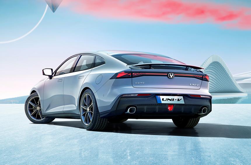 Это вам не Audi: владельцы про стильный китайский Changan Uni-V