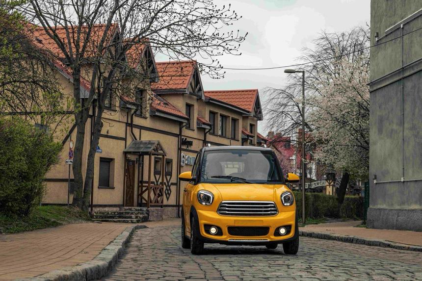 В России появился электрокар EONYX M2 за 840 000 рублей