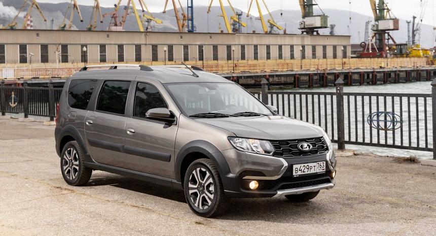 Ему нет альтернативы, но дилер добивает: владельцы про Lada Largus