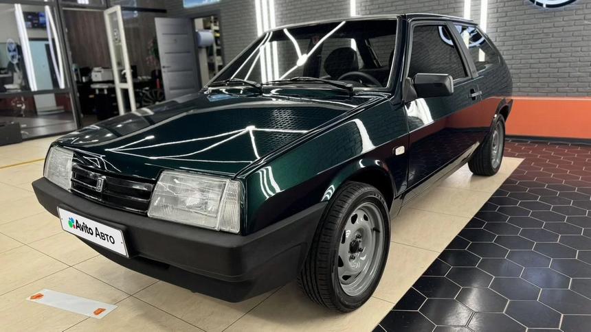 Как ВАЗ-2108 изменил советский автопром и остаётся любимой моделью