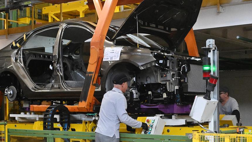 АвтоВАЗ опроверг массовый исход сотрудников