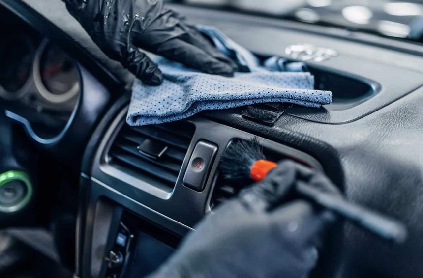 Как недорого освежить салон перед продажей автомобиля