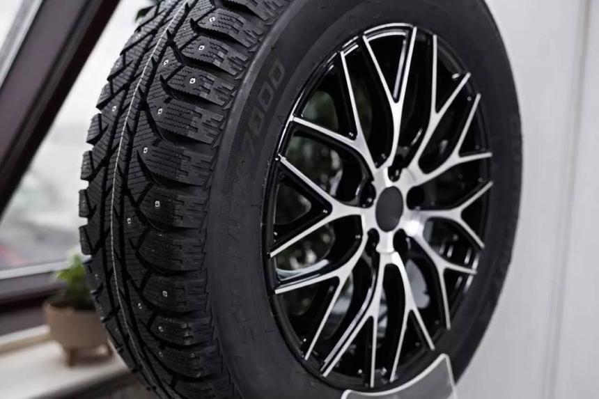 Опрос показал, что рейтинги и мнение блогеров не влияют на продажи шин