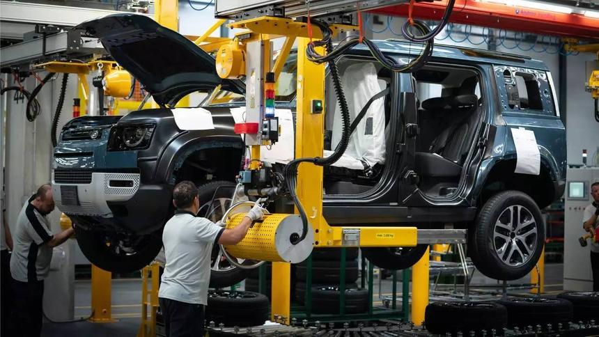 Атака на JLR стала самым дорогим киберинцидентом в истории Британии