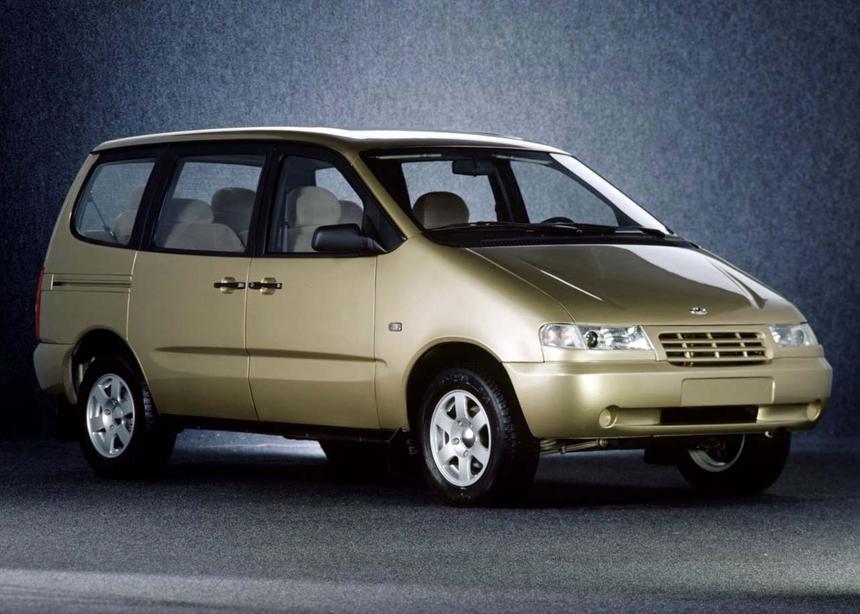 Олдскулы свело: сколько стоили отечественные автомобили 25 лет назад