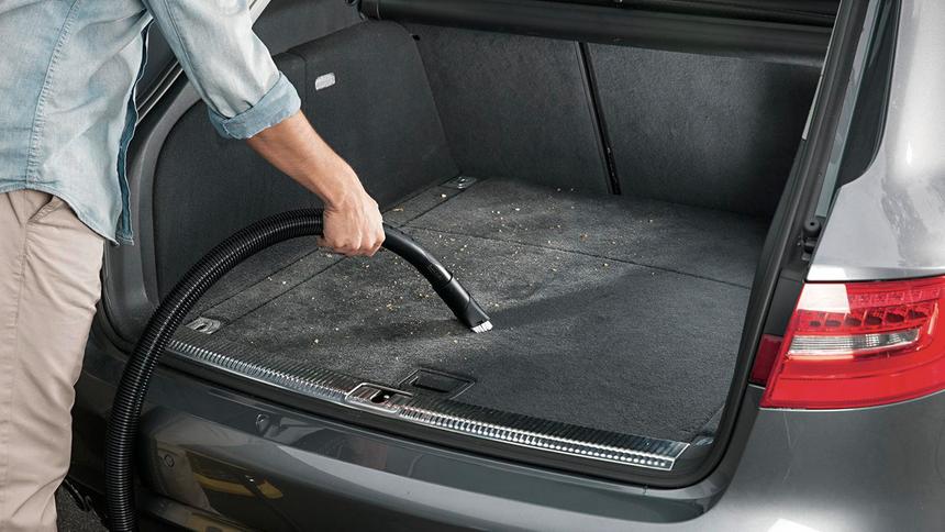 Народные средства: как отмыть багажник и салон?