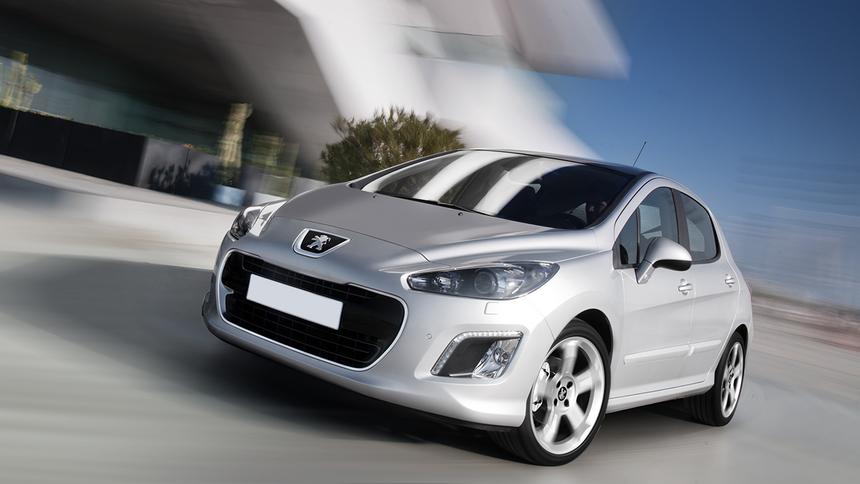 Путь страданий: почему вам не нужен хэтчбек Peugeot 308