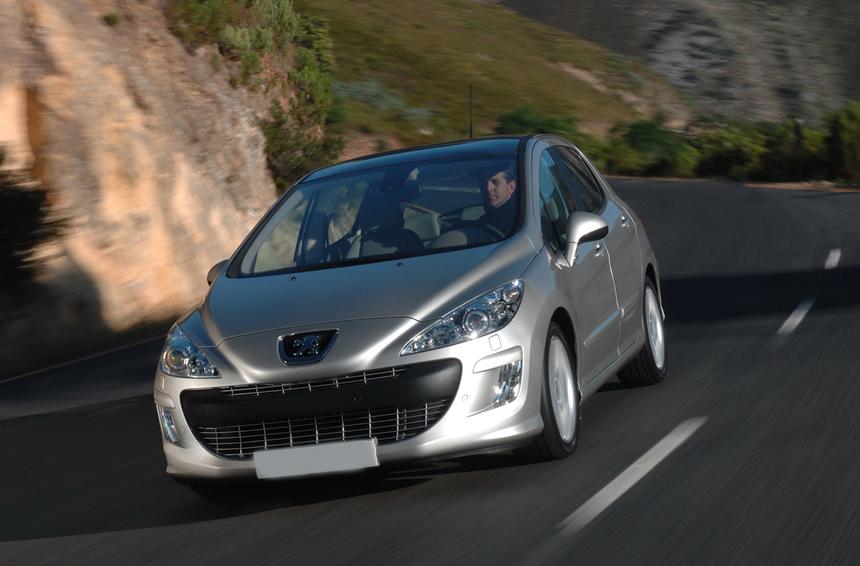 Путь страданий: почему вам не нужен хэтчбек Peugeot 308