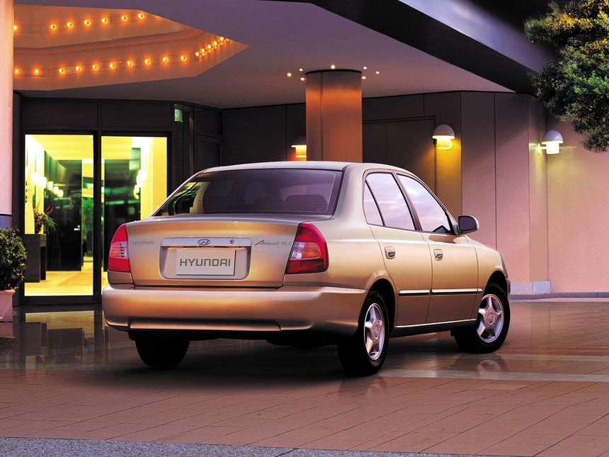 За сколько россияне могли приобрести иномарку 25 лет назад