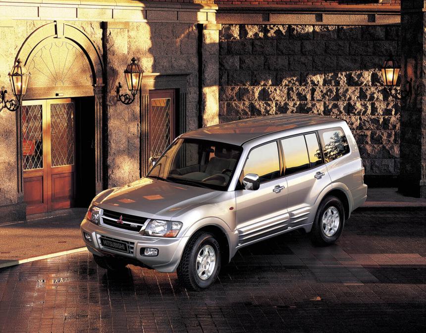 За сколько «новые русские» покупали «крузаки»: вспоминаем цены