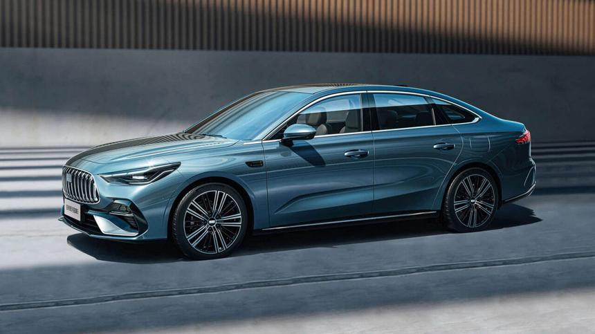 Вместо Lada Vesta россияне могут купить большой седан Geely