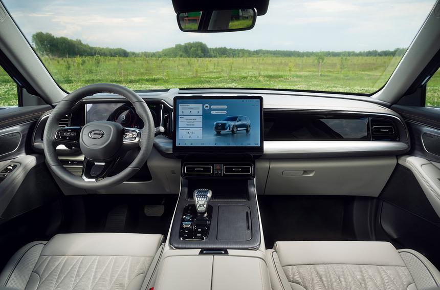 Автомобиль или издевательство: почему вам не нужен роскошный «китаец» GAC GS8