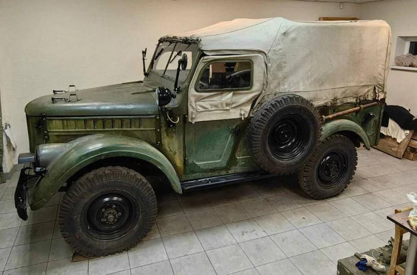 В Саратове нашли полностью комплектный армейский «газик»