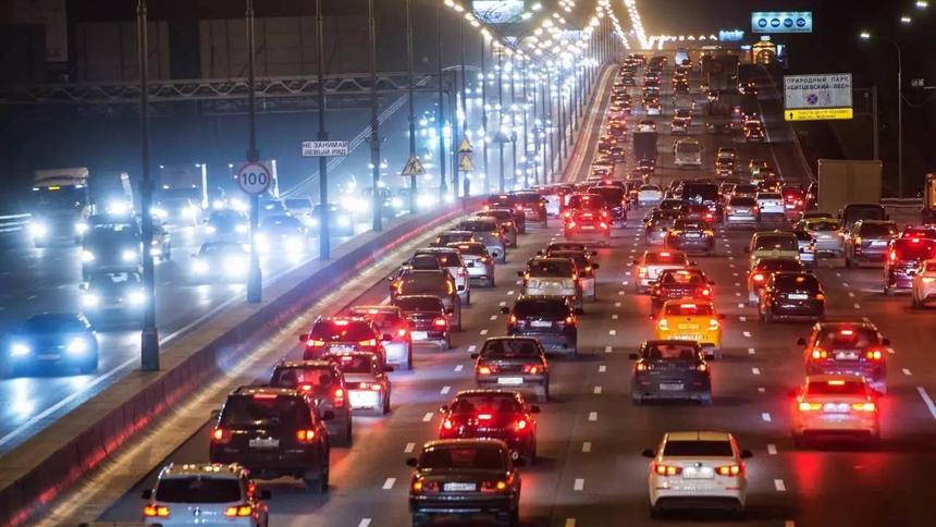 Российский авторынок стал вторым в Европе