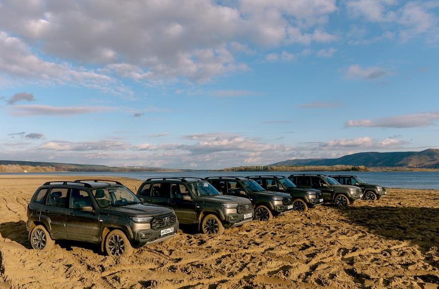 Наконец-то у «Нивы» появился мотор! Тест-драйв обновлённой Lada Niva Travel