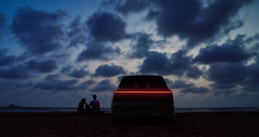 Названы цены действительно официальных автомобилей Lixiang