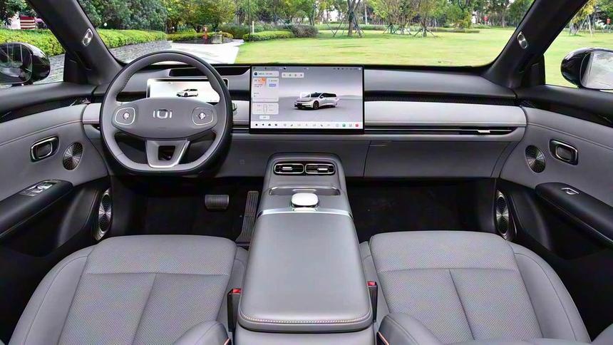 В России начались продажи Changan Nevo A6