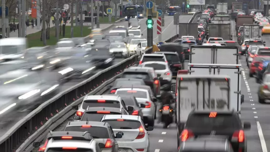 Какие новые нарушения ПДД научатся замечать комплексы фиксации