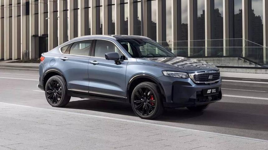 В России изменилась стоимость кроссовера Knewstar 001