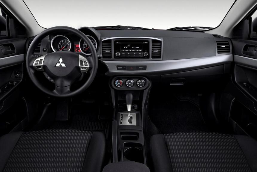 Ведро, хотя и надёжное: почему вам не нужен Mitsubishi Lancer X