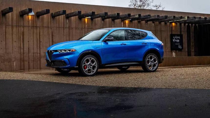 Alfa Romeo Tonale Hybrid 2024