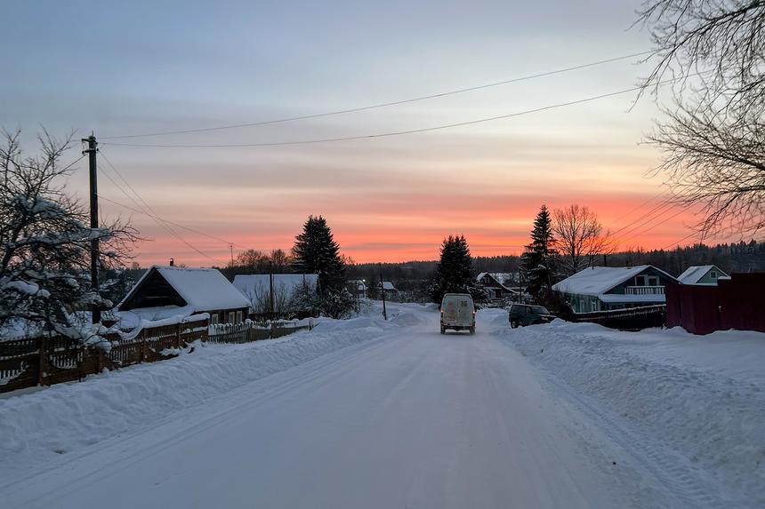 Маршрут очень лёгкий: от Москвы до Торопца по дорогам 360 км. И 340 из них приходятся на Новорижское шоссе. Повернуть придется лишь однажды. Оставшиеся 20 км тоже вполне приличного качества