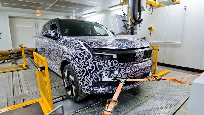 АвтоВАЗ рассказал об испытаниях новейшей модели