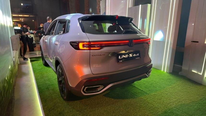 Объявлены российские цены на новый кроссовер Changan