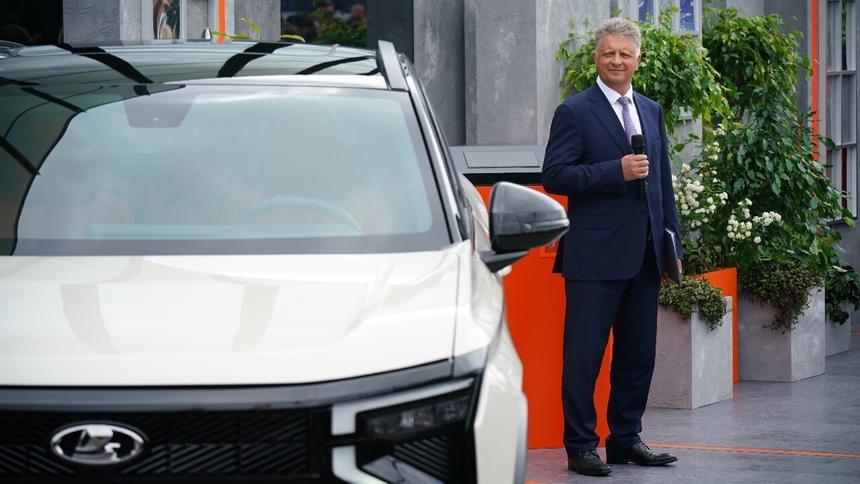 На АвтоВАЗе допустили выпуск машин с автопилотом